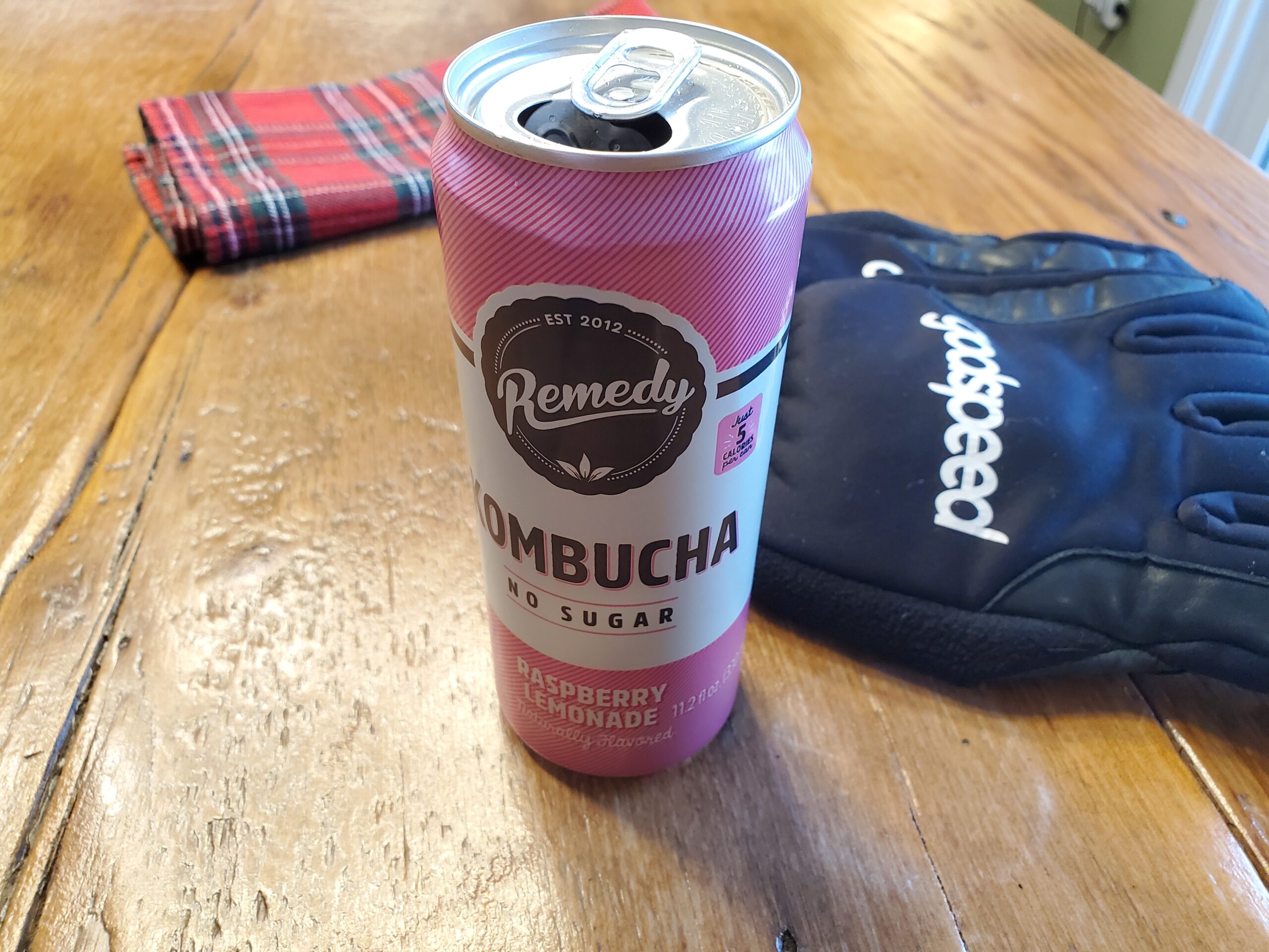 You are currently viewing Bev Review – Remedy Raspberry Lemonade Kombucha